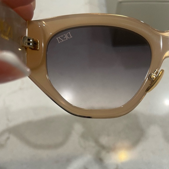 Dezi Sunglasses